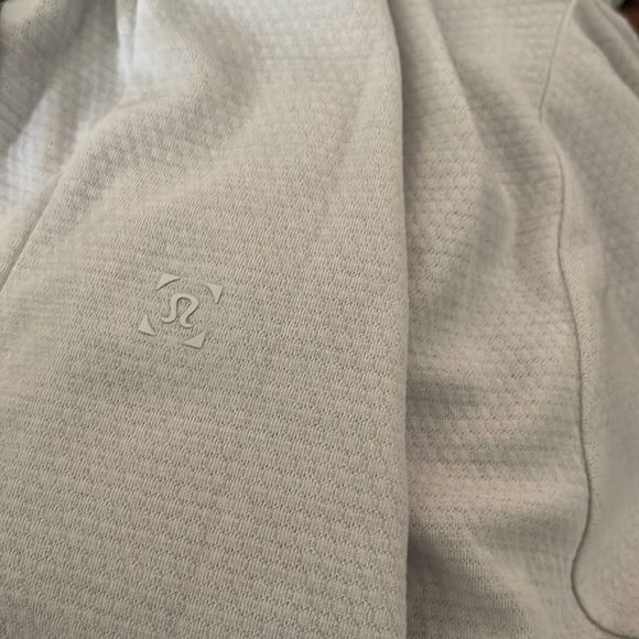 Lululemon Conflux Short Sleeve - Picture 8 of 8